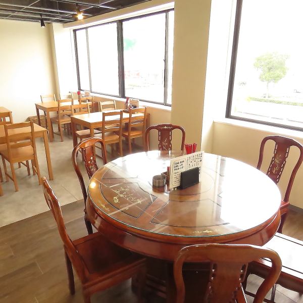 [30 seconds on foot from Nagoya Port Station] Our shop is a place to relax without hesitation ◎ You can use it regardless of the number of people, such as dating and family returning from the aquarium, company banquet, etc. ♪ Please spend slowly in the store as a place of community, regardless of age or gender!