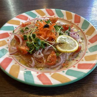 マグロのカルパッチョ　～和風ソース～