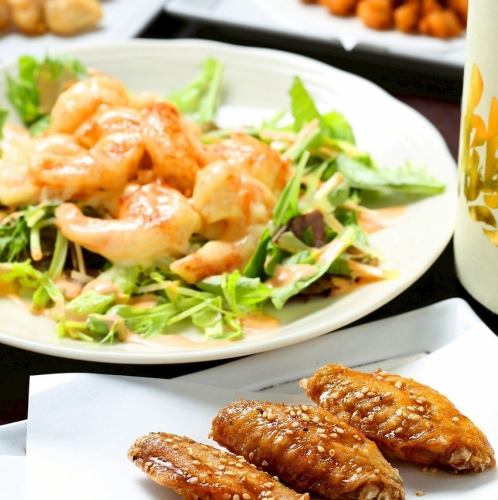 食べ放題以外も充実！おなかが満たされるアラカルト。