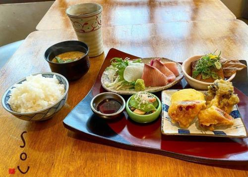 Sashimi set meal