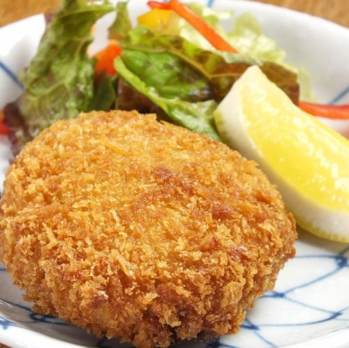 1 cream croquette of crab and crab miso