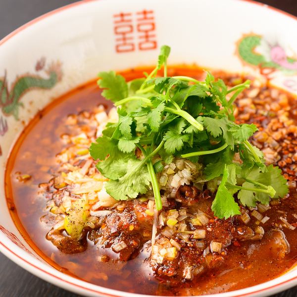 [Special dish where you can enjoy the authentic taste◇] Beef stew with chili peppers 1,320 yen (tax included)
