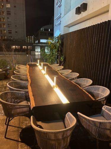 ▼Spacious terrace seating