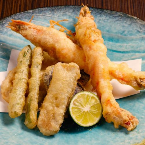 Assorted tempura