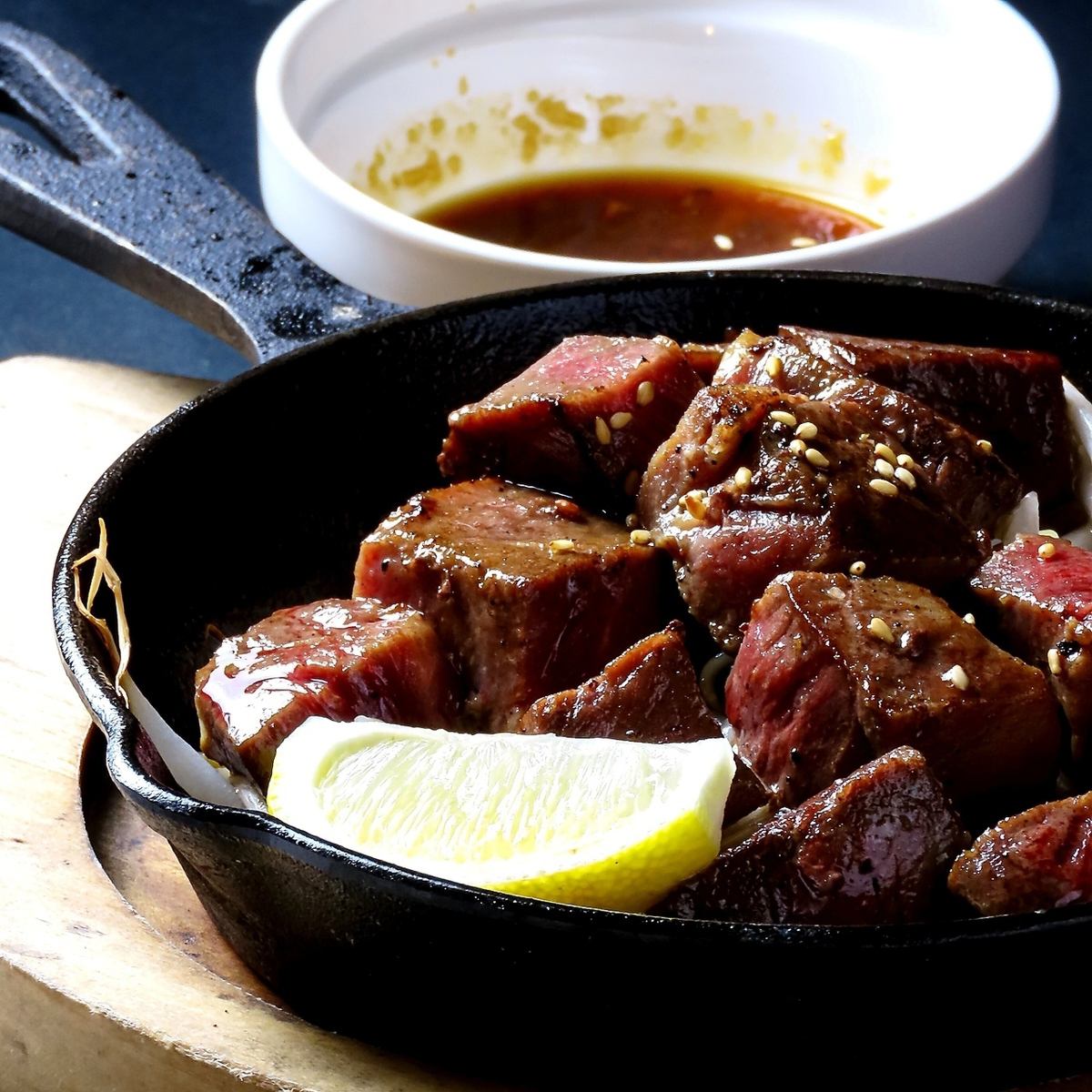 大好評！！肉を好きなだけ満喫♪ローストビーフ食べ飲み放題も★