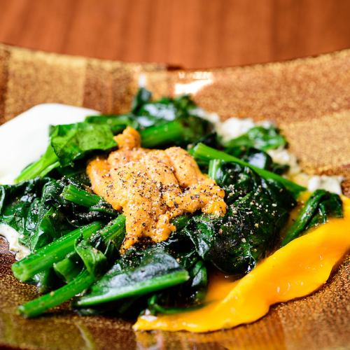 うにホーレン(目玉焼き追加 +200円(税込) )