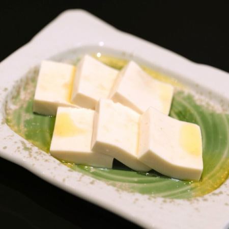 江田島オリーブ冷奴