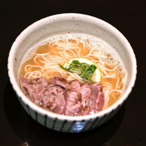 青ひげ 焼牛めん（温/冷）