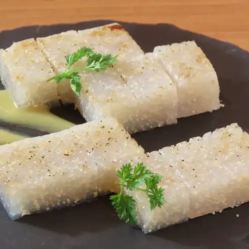 湯来名物　子持ちこんにゃくステーキ
