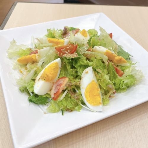 ゆで卵のごまドレサラダ