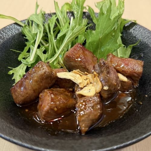 黒毛和牛のサイコロステーキ