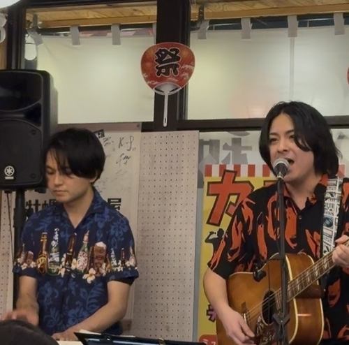 週末は島唄ライブ中♪