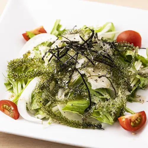 Choreg Salad with Sea Grapes and Mizuna Greens