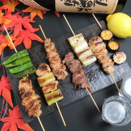 本格炭火焼き鳥1本170円～