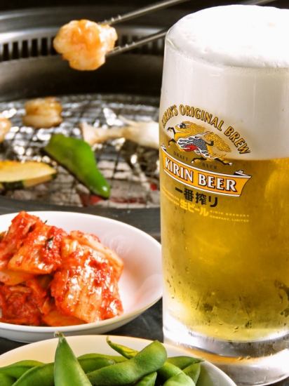 Beer is the best for yakiniku! All-you-can-drink draft beer is available!