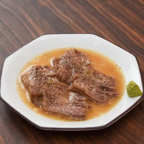 絶品!十勝ナイタイ和牛の溶岩焼き◎一品料理も充実♪