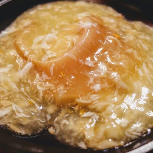 生湯葉入りふかひれの姿煮