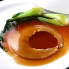 紅燒整條鯊魚鰭