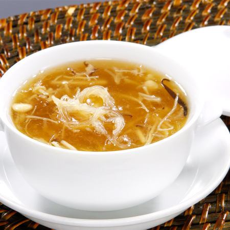 Three kinds of soup with shark fin
