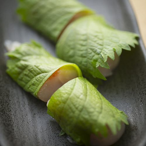 ささみ梅肉大葉巻き
