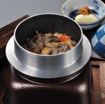 名物 鯛釜飯