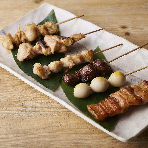 Our proud yakitori, yakitori, and beef tongue skewers!! Each skewer is carefully grilled and goes perfectly with alcohol!