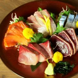 Assortment of 5 kinds of sashimi