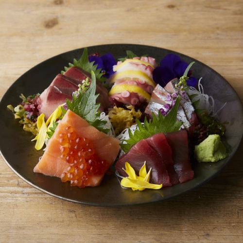 An assortment of exceptionally fresh seafood!