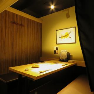 The private space in the semi-private room can be used by a small number of people.It is a perfect adult space for dates and entertainment! You can enjoy the ingredients of Hokkaido slowly ♪ The partition will be a roll curtain