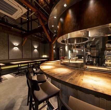 古民家を改装。開放感抜群の店内はデート・記念日利用にも最適◎