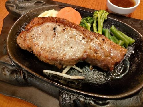 지바현산 마음 돼지의 숯구이 스테이크