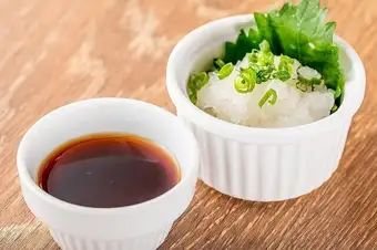 磨碎的Ponzu