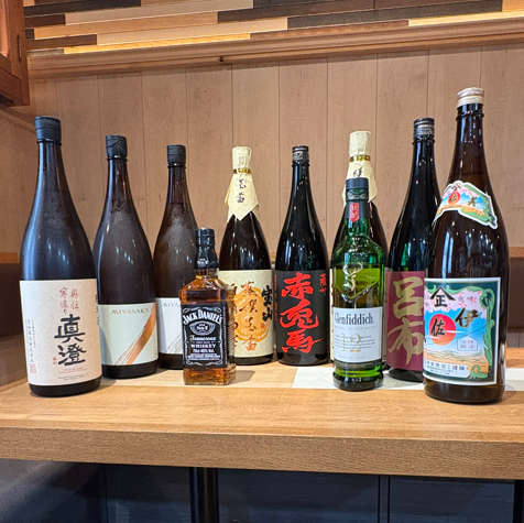 店主こだわりの厳選したお酒をお楽しみください。