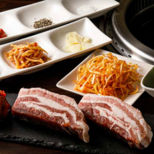 Specialty thick-sliced samgyeopsal