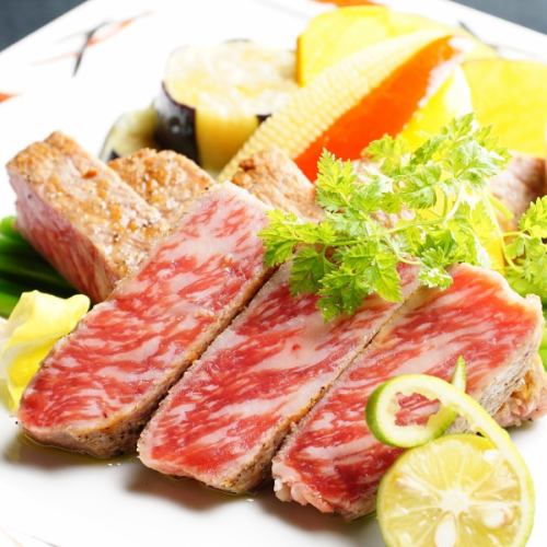 寿司と海鮮とブランド肉◎