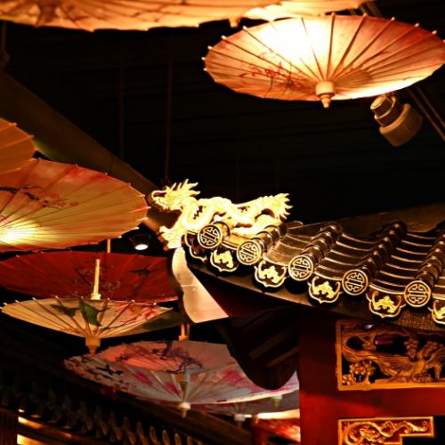 照明も明るさによってまたその表情を変えます！