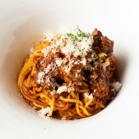 Bolognese style with Japanese black beef and fluffy cheese