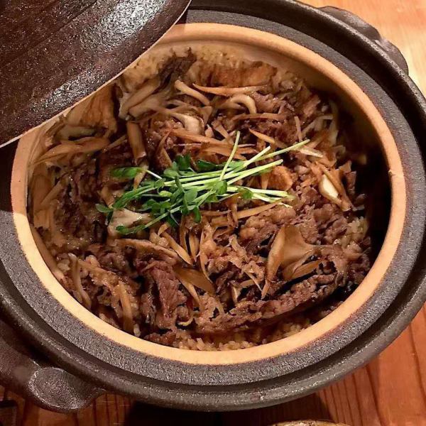 【尽享正宗陶罐料理!】包含3小时畅饮,原价5500日元,现价仅需4500日元!拍出社交媒体吸睛照的绝佳照片!