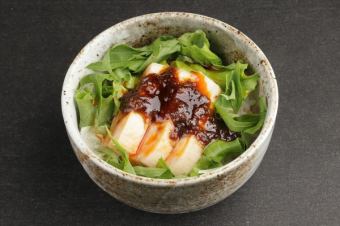 ピリ辛とりマヨ丼