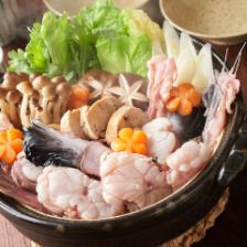 All-you-can-drink meals and 100 types of sake included ★ Unlimited time ★ "Seasonal sashimi and monkfish liver miso hotpot" plan