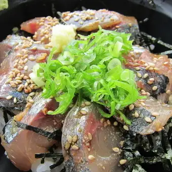 7～8月『料理と飲み放題＋日本酒30種付き』夏の味覚◆季節のお刺身など含むプラン。