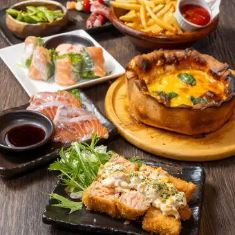 こだわりサーモン尽くし＆熱々シカゴピザのご褒美女子会プラン7品＋飲み放題4480⇒3480円