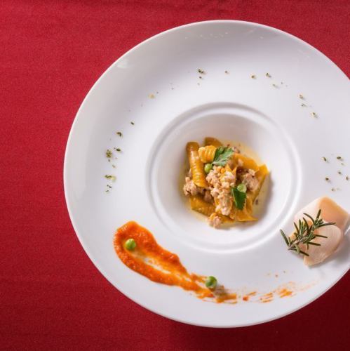 【午餐】以義大利麵為主的「Carina」午餐套餐3300日圓(含稅)