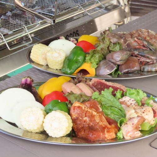 外でBBQもやってます！