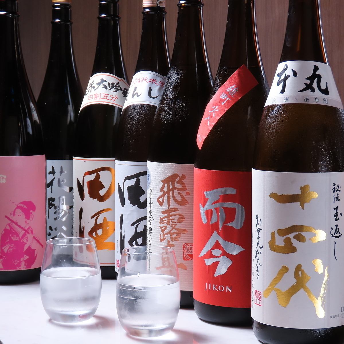 カクテルや梅酒、日本酒などお酒を豊富にご用意しております。