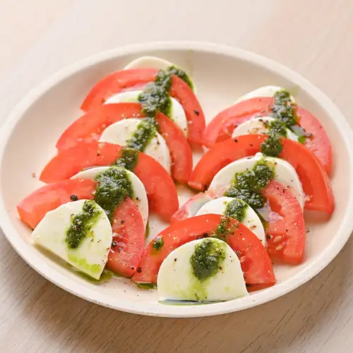 Mozzarella and tomato caprese