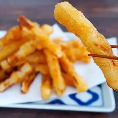 Fried radish with dashi soup