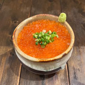 イクラの醤油漬け丼