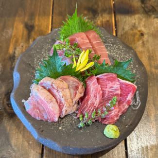 天然ミナミマグロの刺身三種盛り