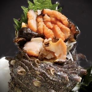 特大サザエの刺身